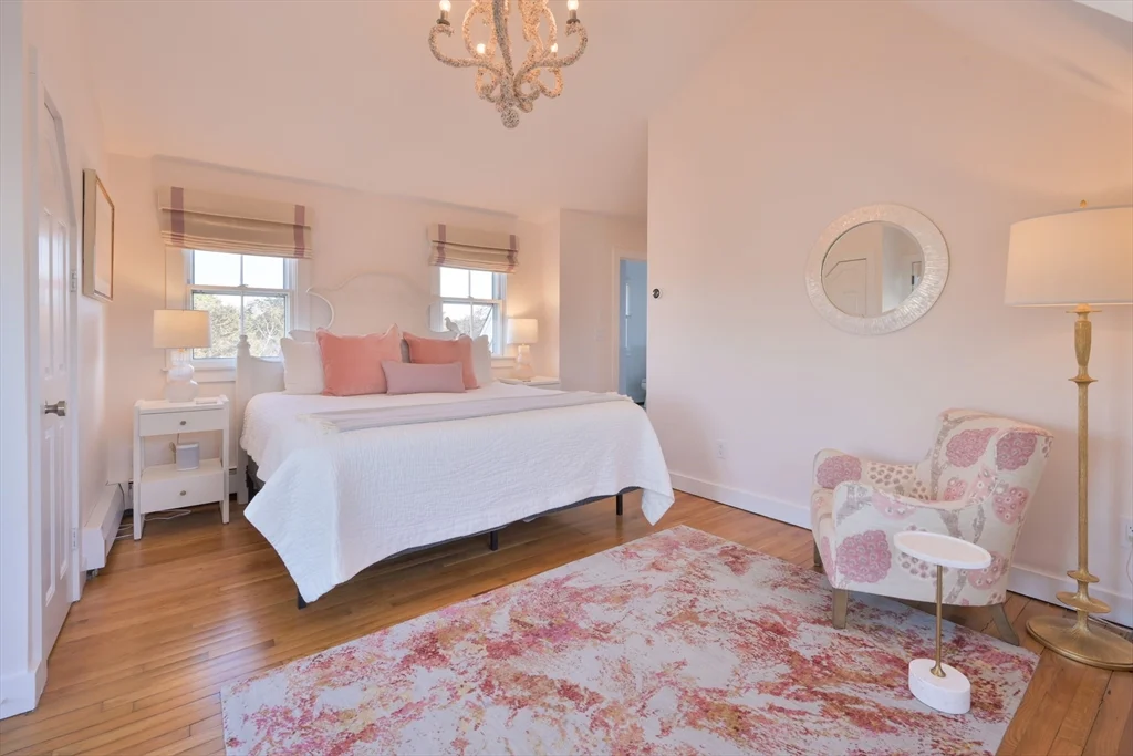 63 Monomoy Rd, Monomoy