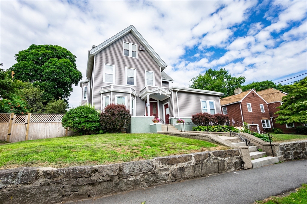 101 Central Ave, Newtonville