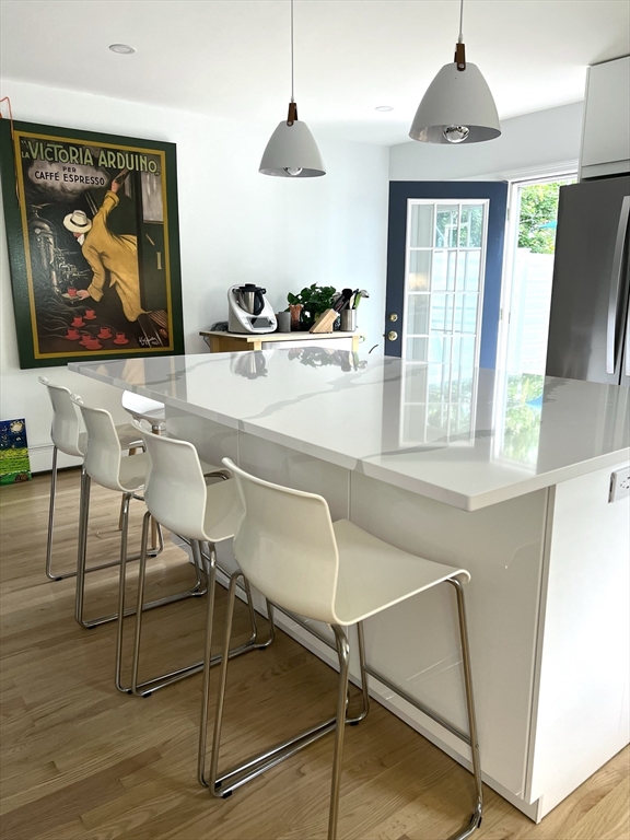 90 Monument, Medford