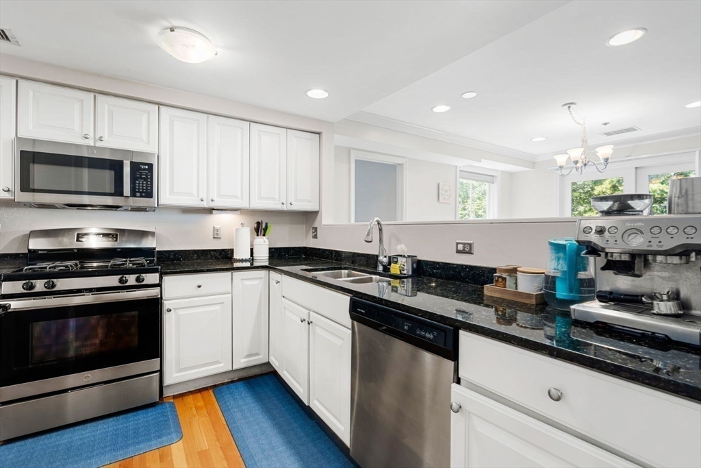 249 Cypress St, Brookline