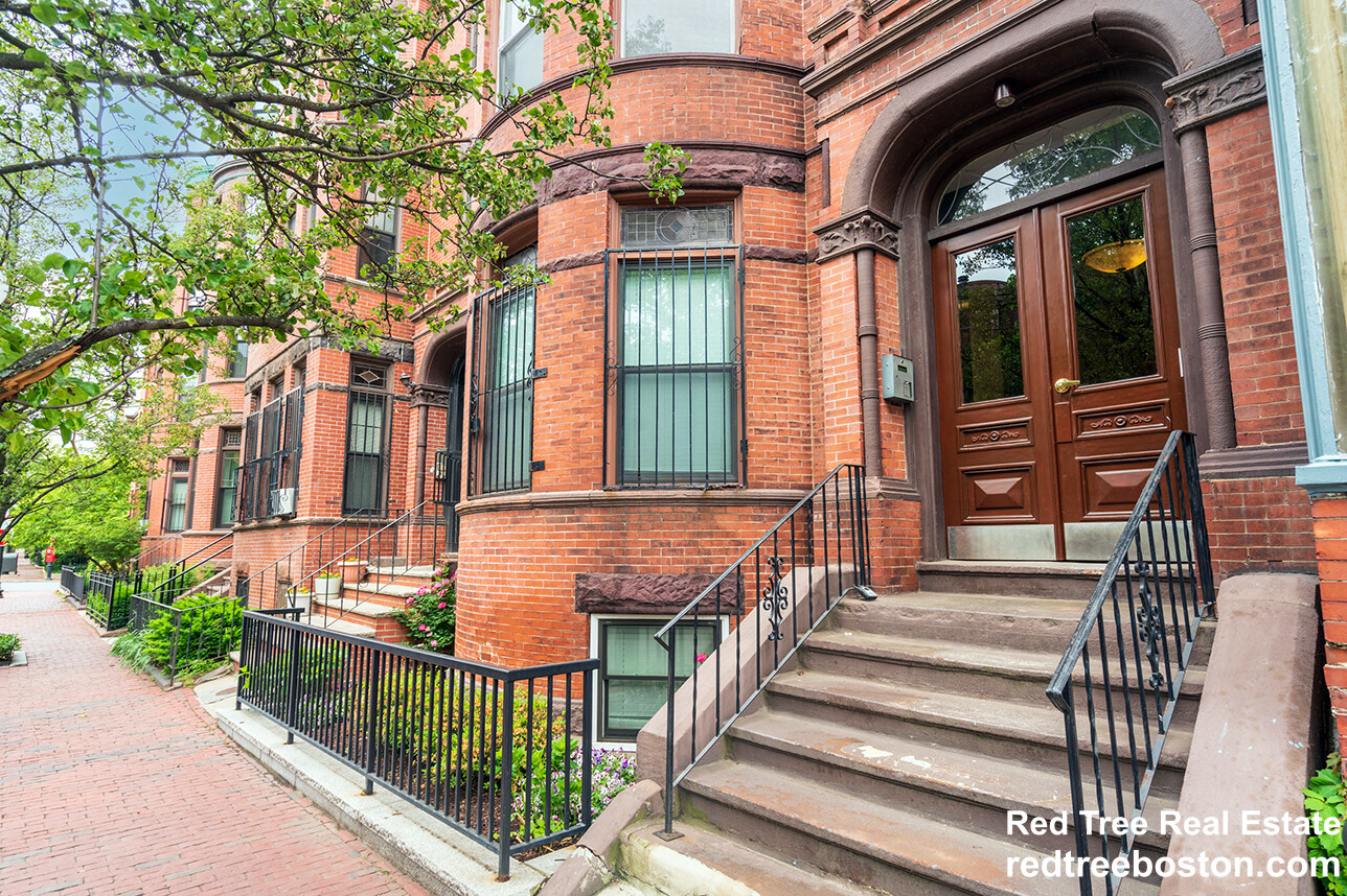 127 Saint Botolph St, Back Bay