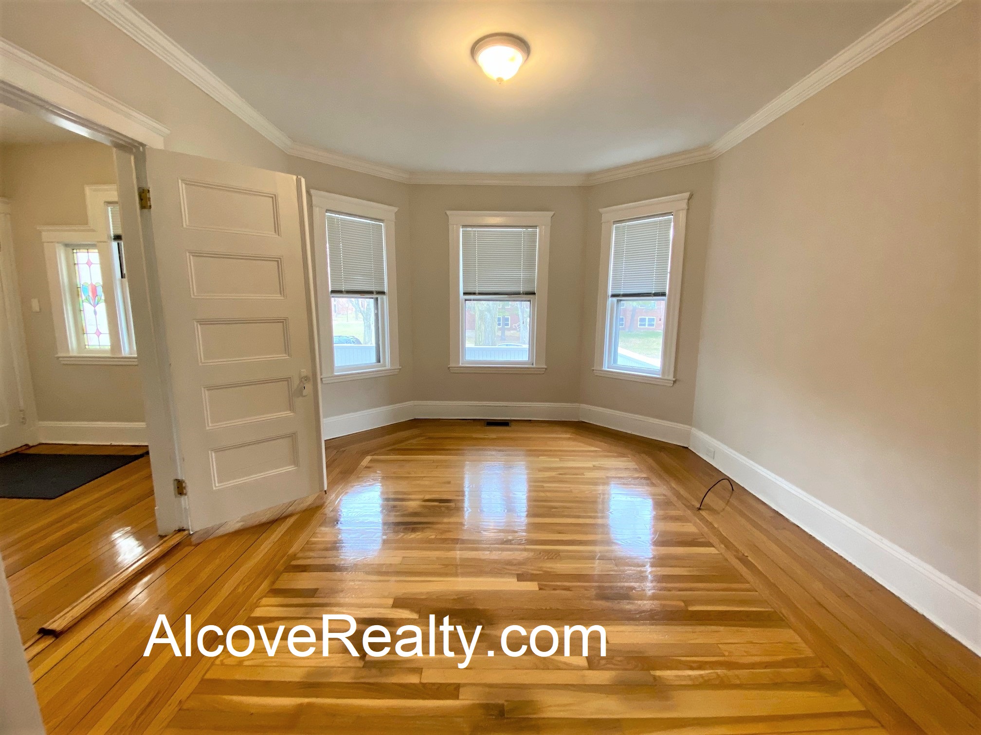 92 Powder House Boulevard, Teele Square