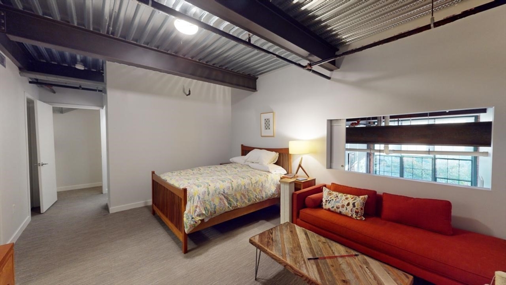 15 Richdale Ave, Neighborhood Nine