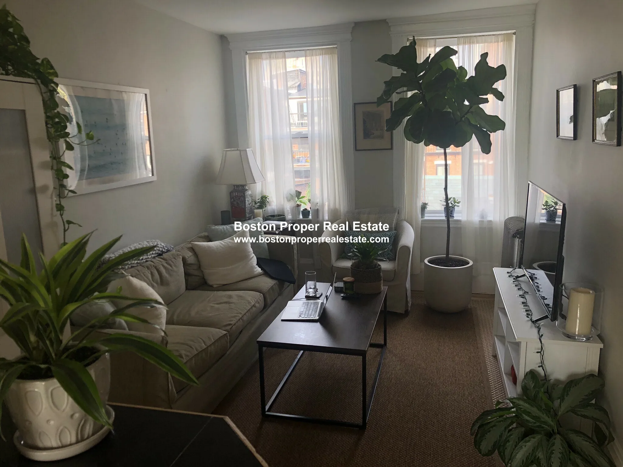 70 Joy St, Beacon Hill