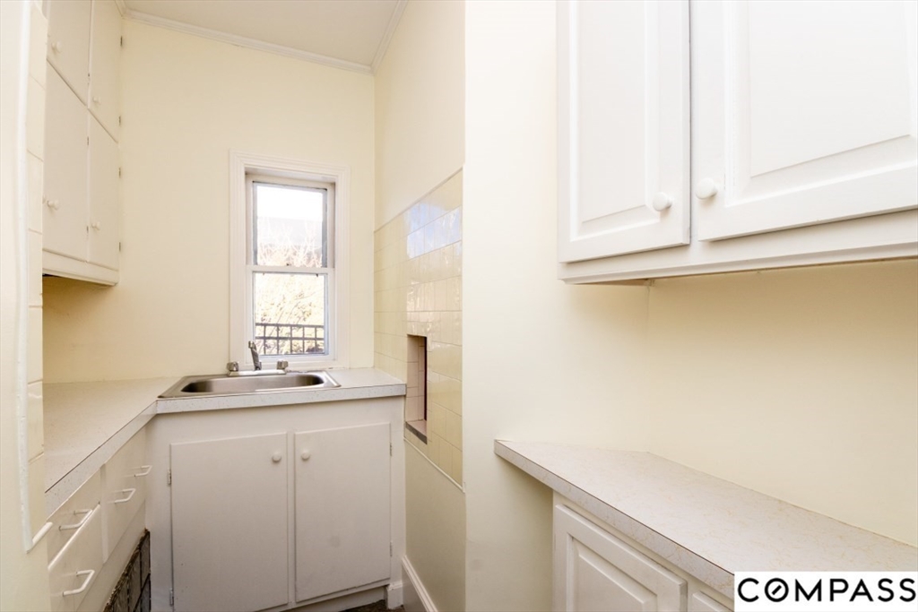 16 Fletcher St, Roslindale