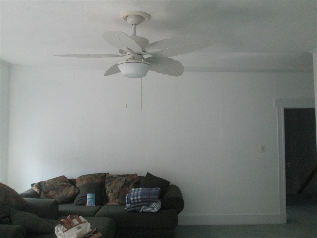 45 Tewksbury St, Winthrop