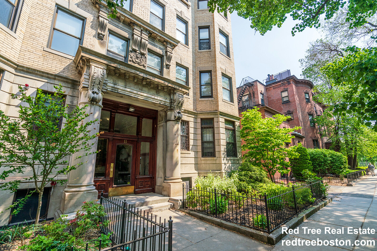 11 Queensberry St, Fenway