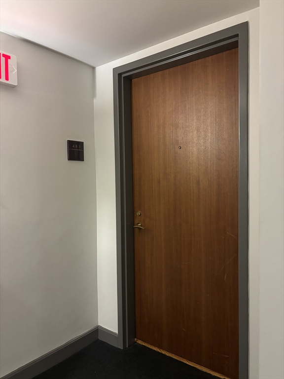 931 Massachusetts Ave, Mid-Cambridge