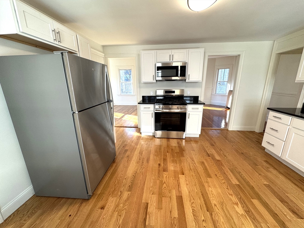 11 East Milton Rd, Brookline