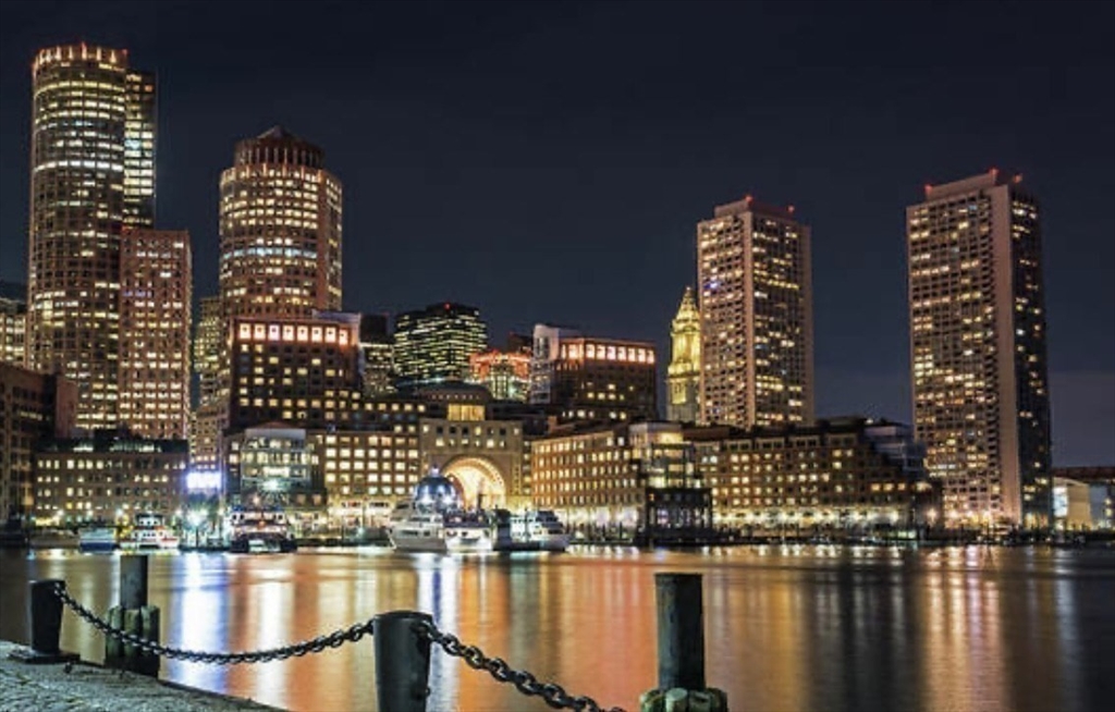 85 E India Row, Waterfront