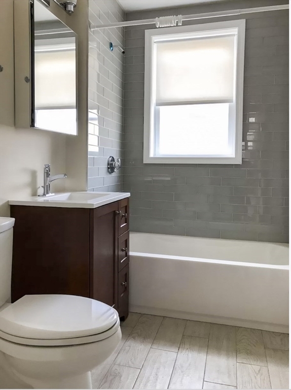 55 Iffley Rd, Jamaica Plain