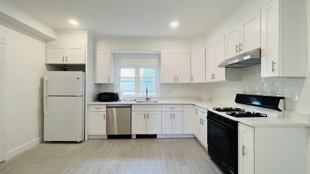 59 -61 Glenwood, Winter Hill