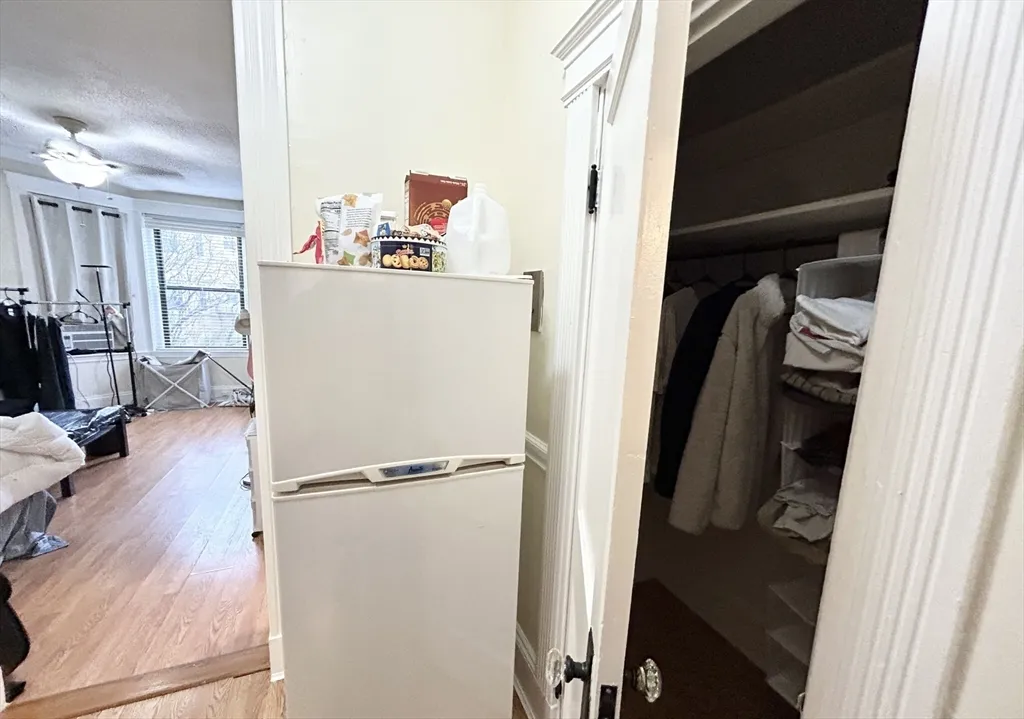 39 Hemenway St, Boston