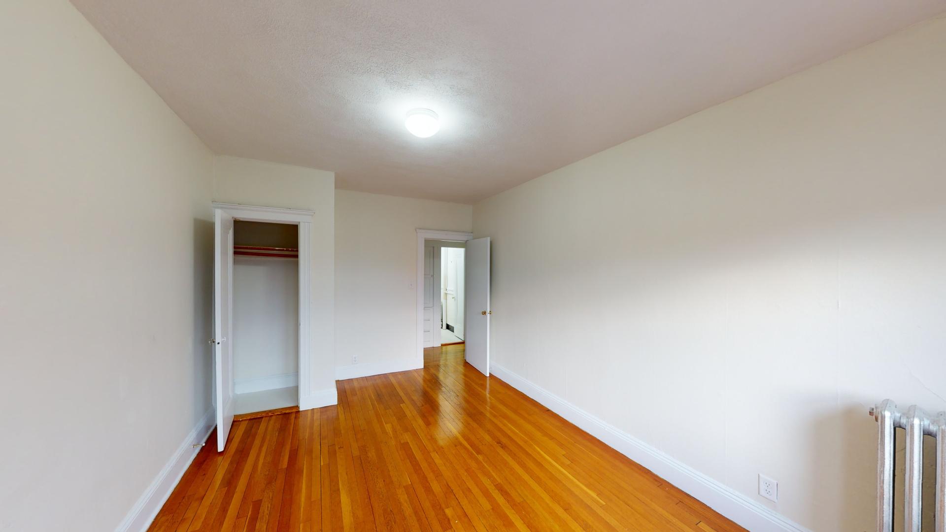 116 Washington St, Brighton