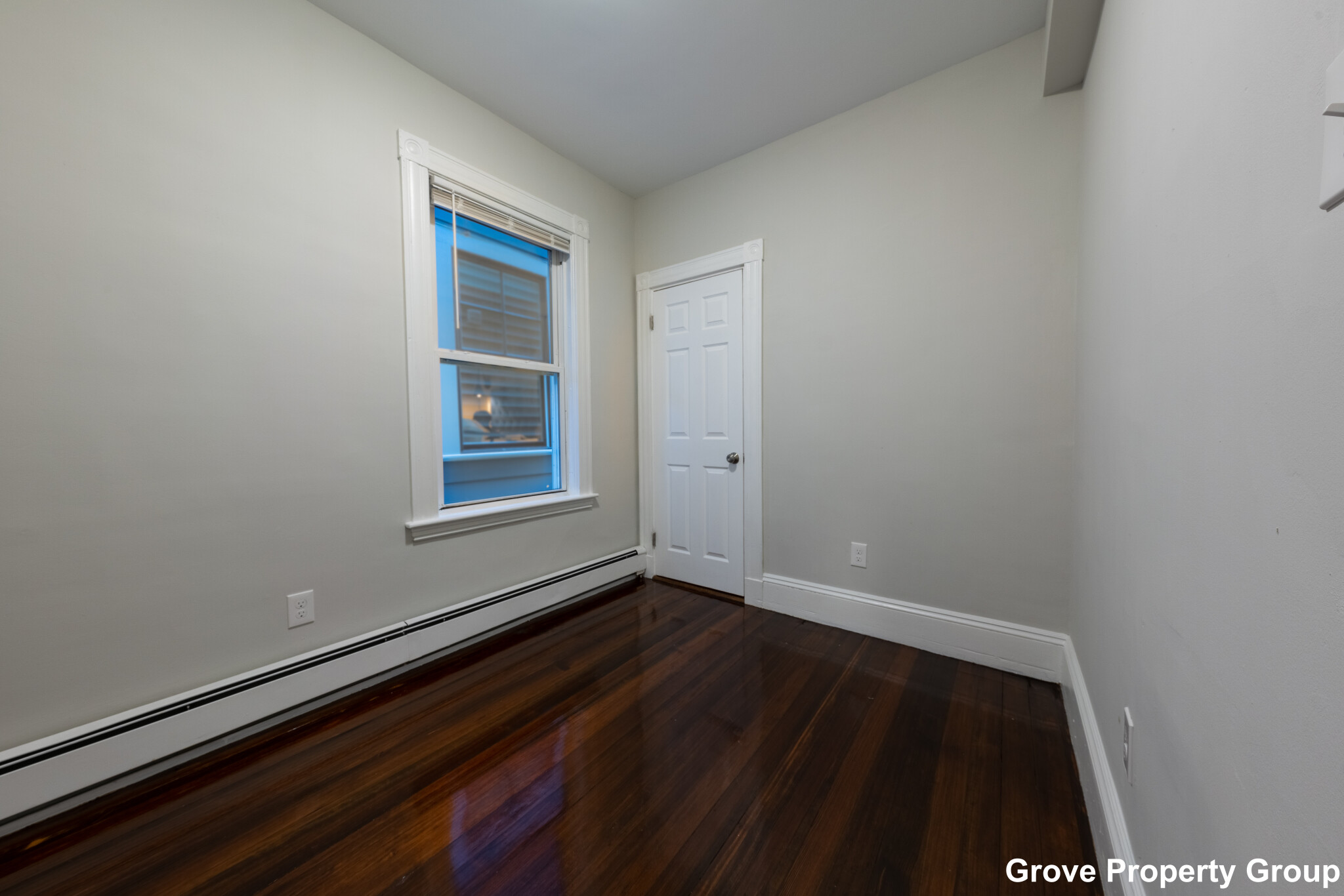 717 East 2nd St, South Boston