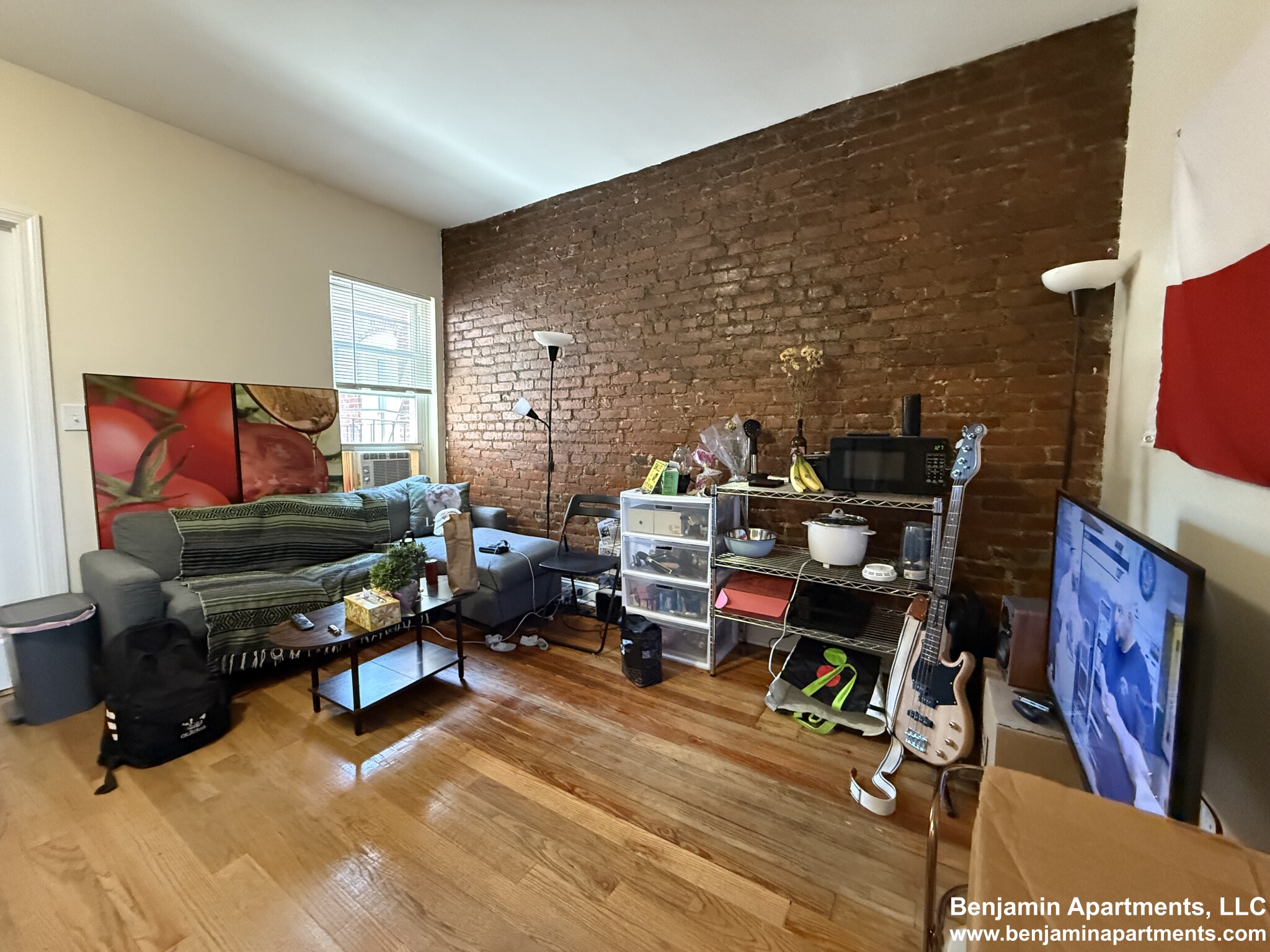 890 Huntington Ave, Mission Hill