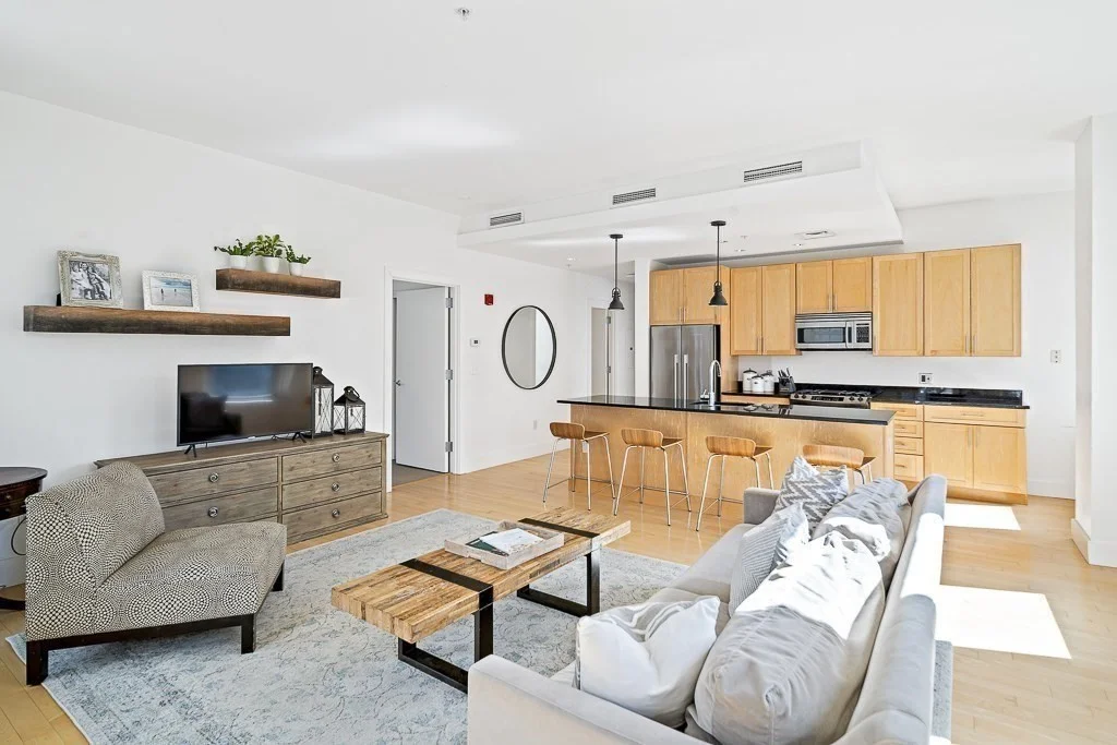 70 Lincoln St, Leather District