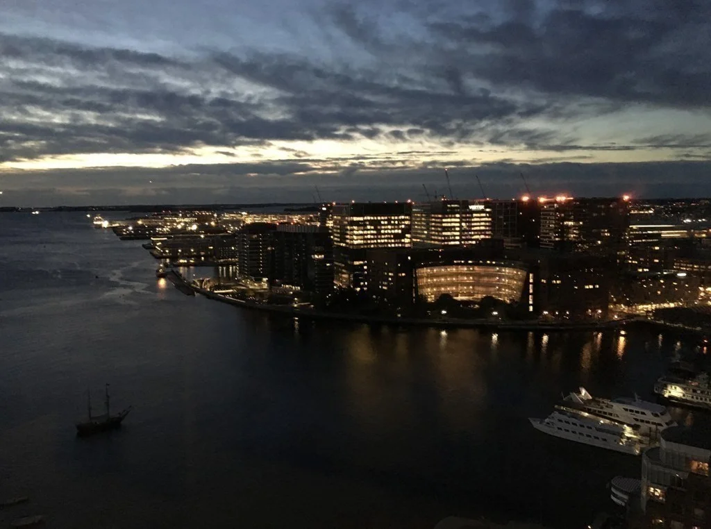 85 East India Row, Waterfront