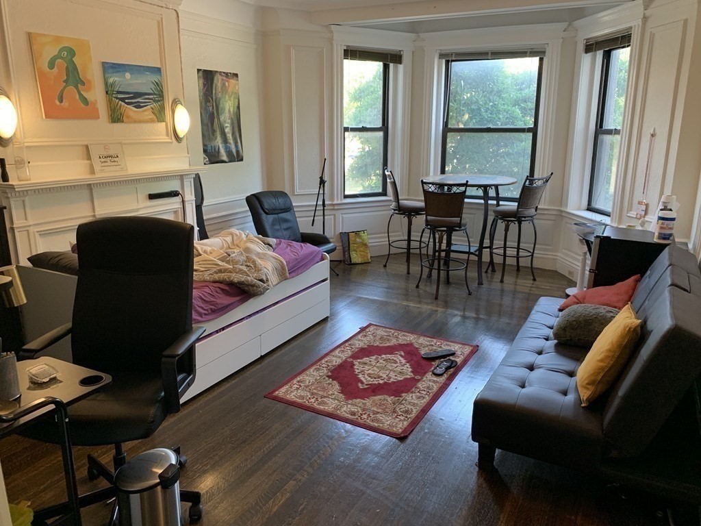 466 Commonwealth Ave, Fenway