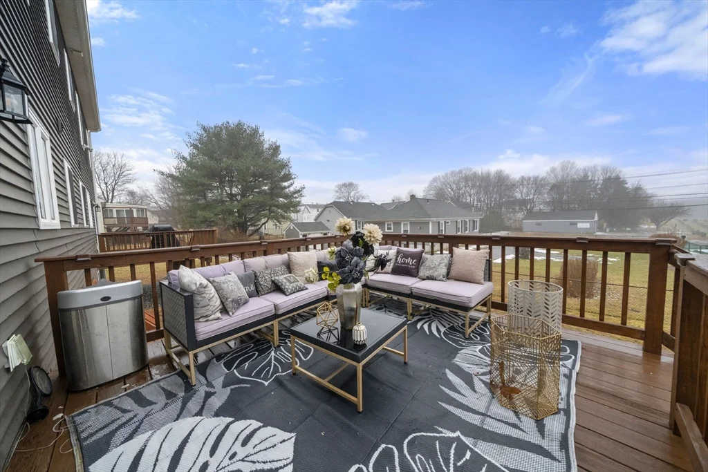 8 Patrick St, Attleboro