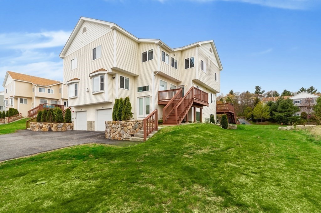 39 John Hancock Dr, Ashland