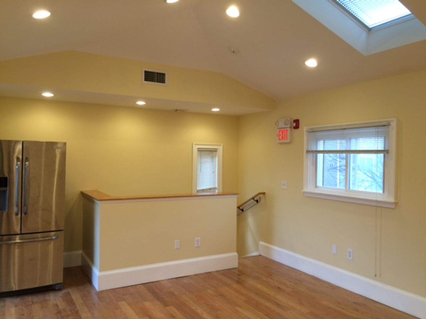 208 Holland St, Teele Square