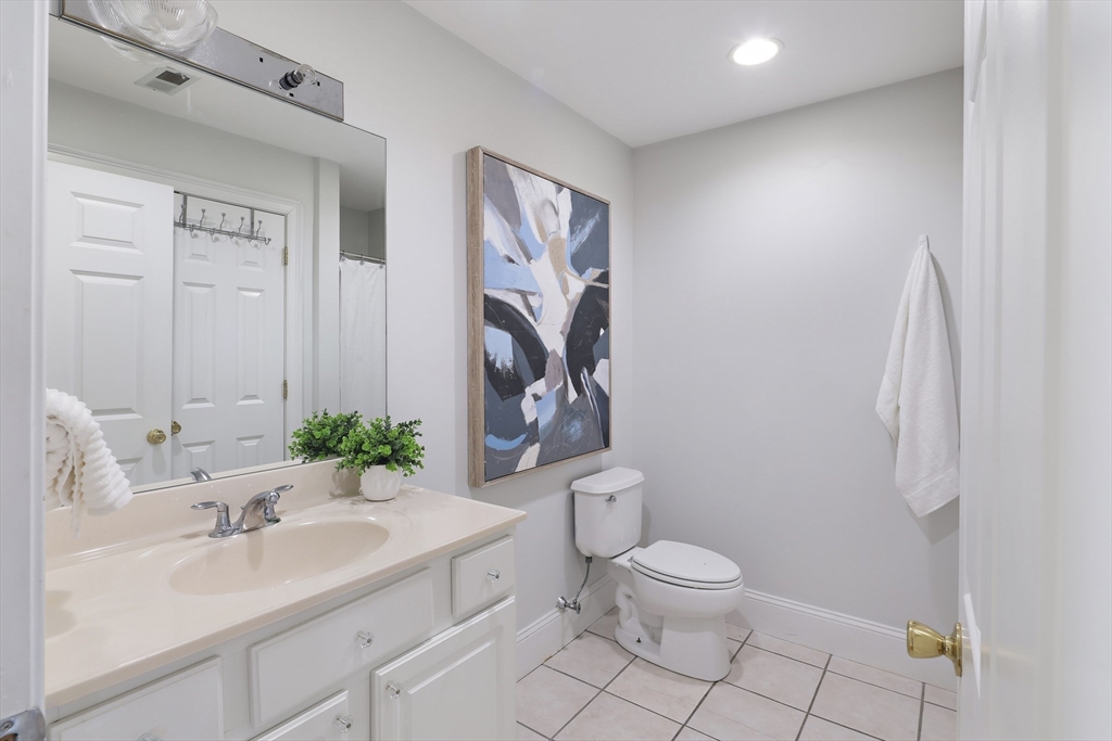 1306 Columbia Rd, South Boston