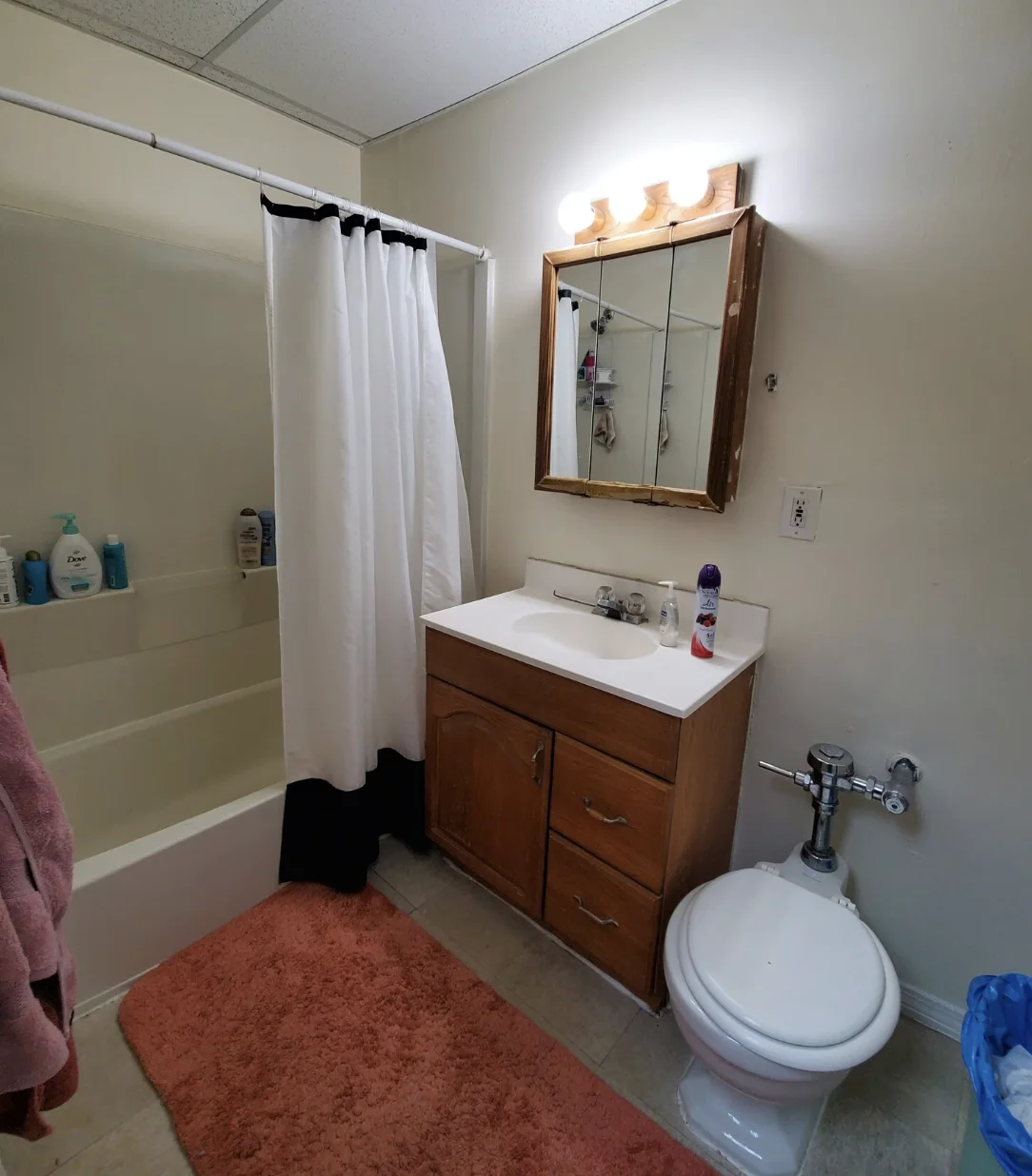 879 Beacon St, Fenway