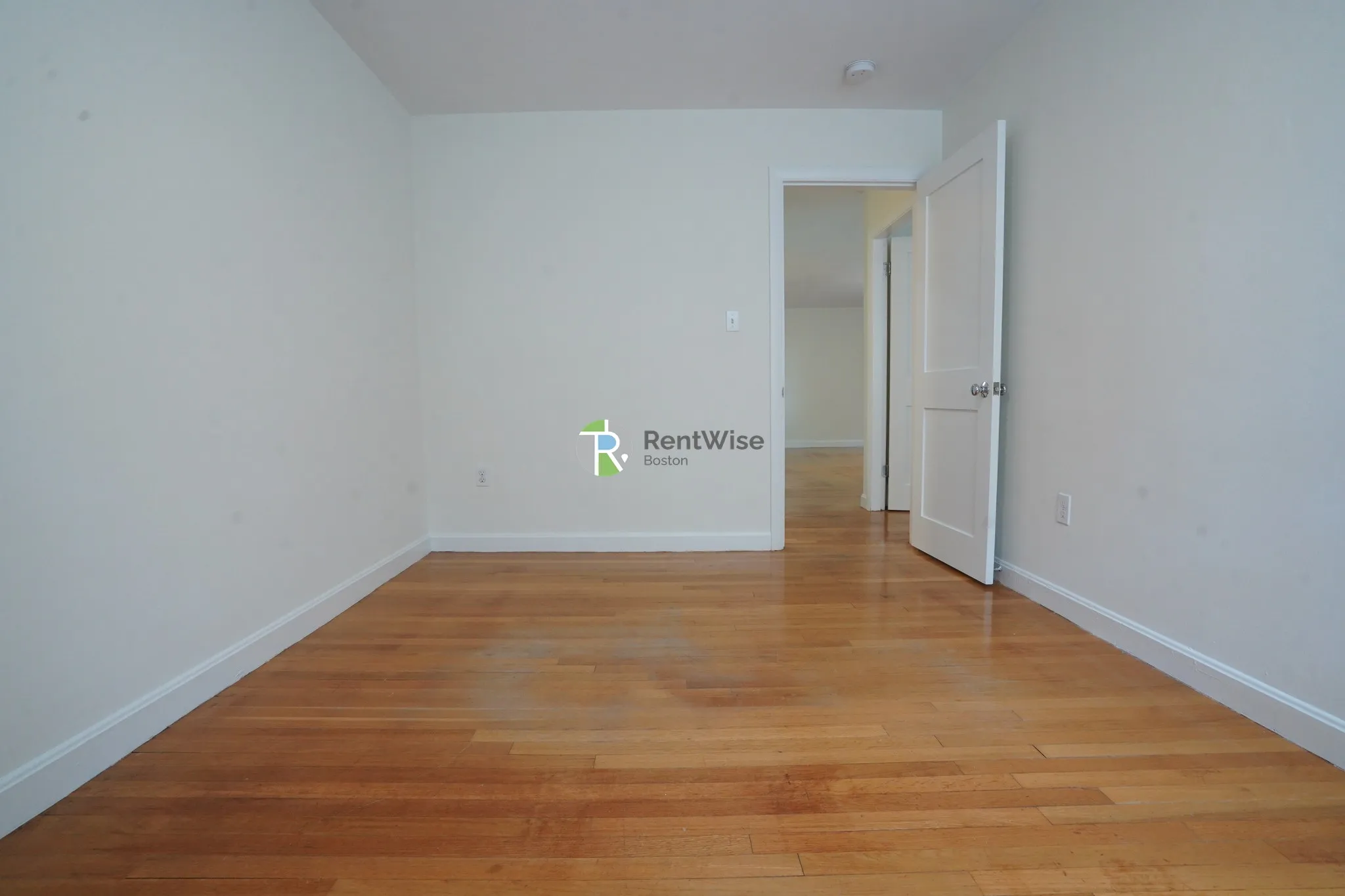 14 Marion St, Coolidge Corner