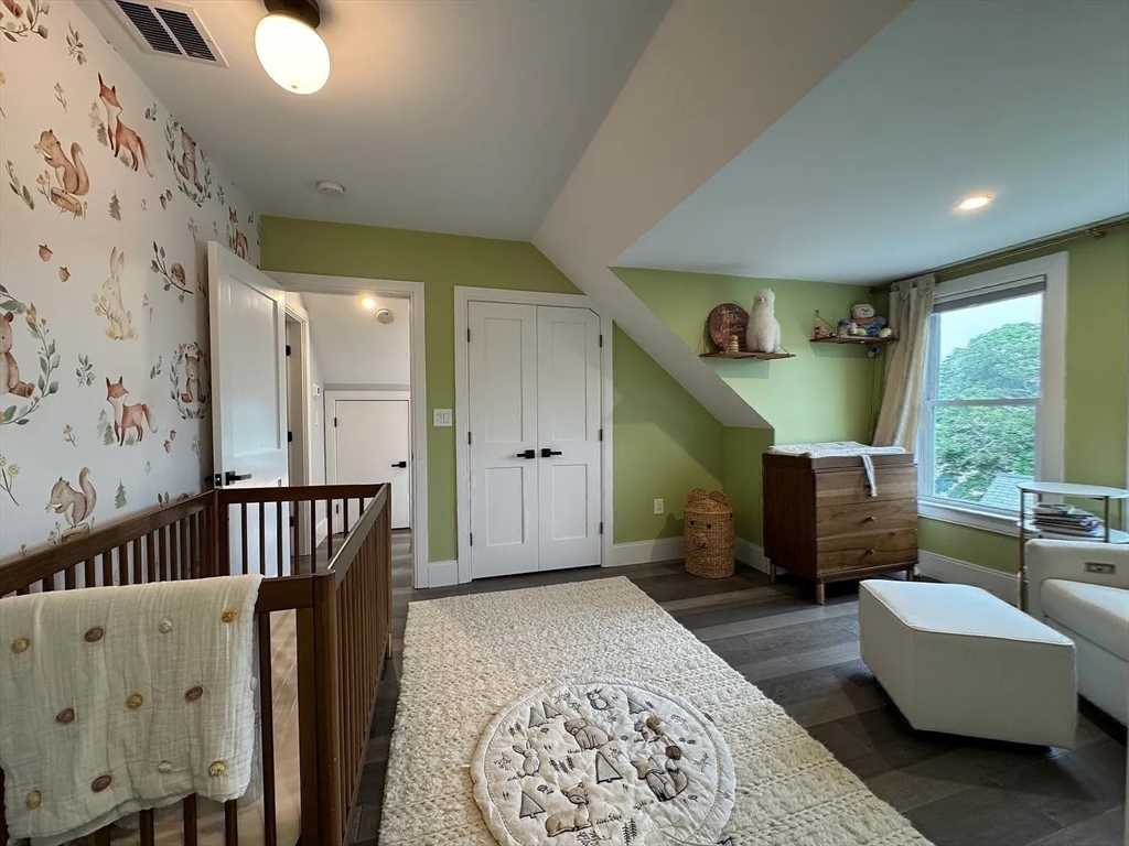 66 Calvary St, Waltham