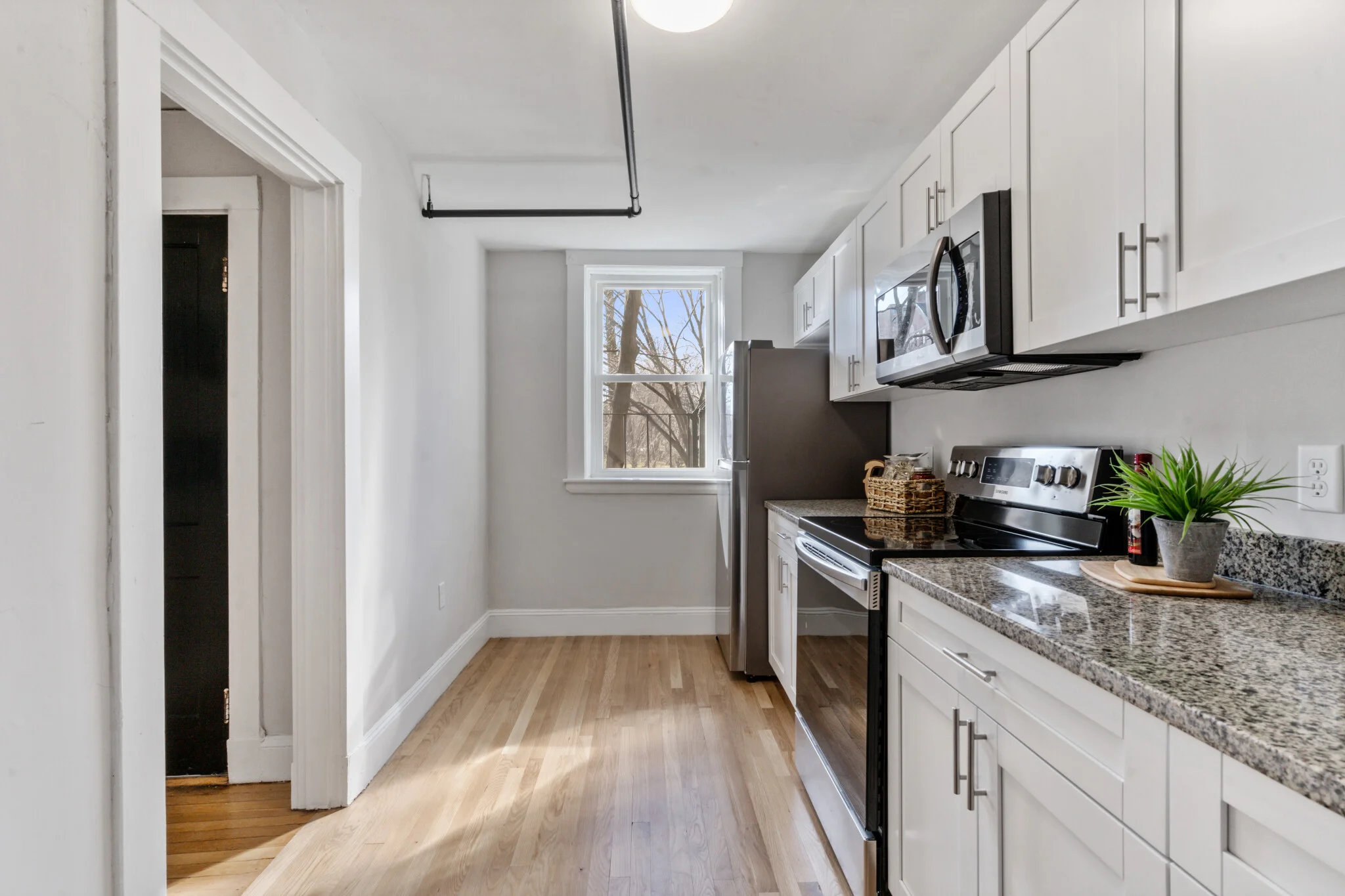 40 Butler Rd, Quincy