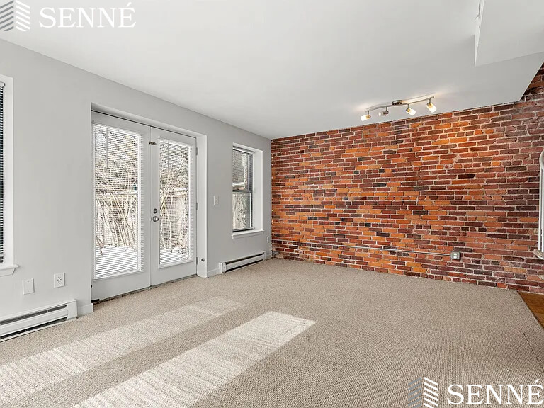 71 Fulkerson St, East Cambridge