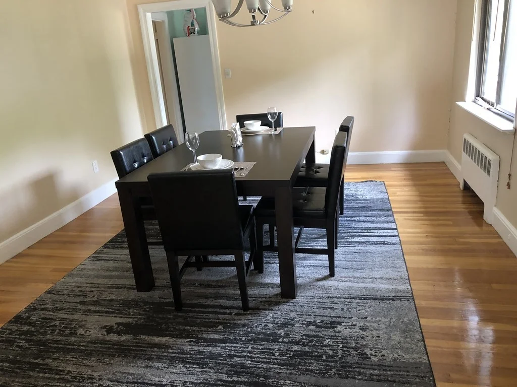 9 Reservoir Rd, Chestnut Hill