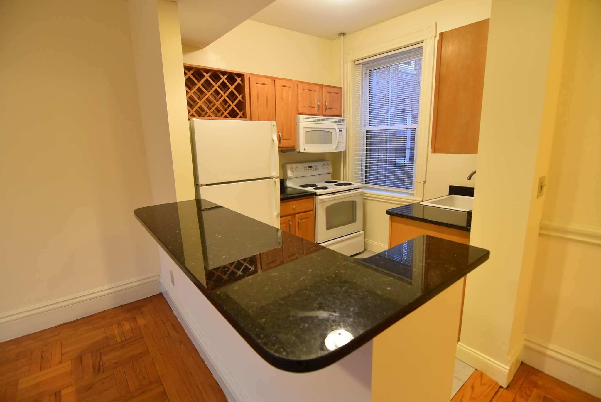 36 Queensberry St, Fenway