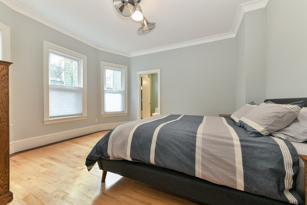 62 Sawyer Ave, Dorchester