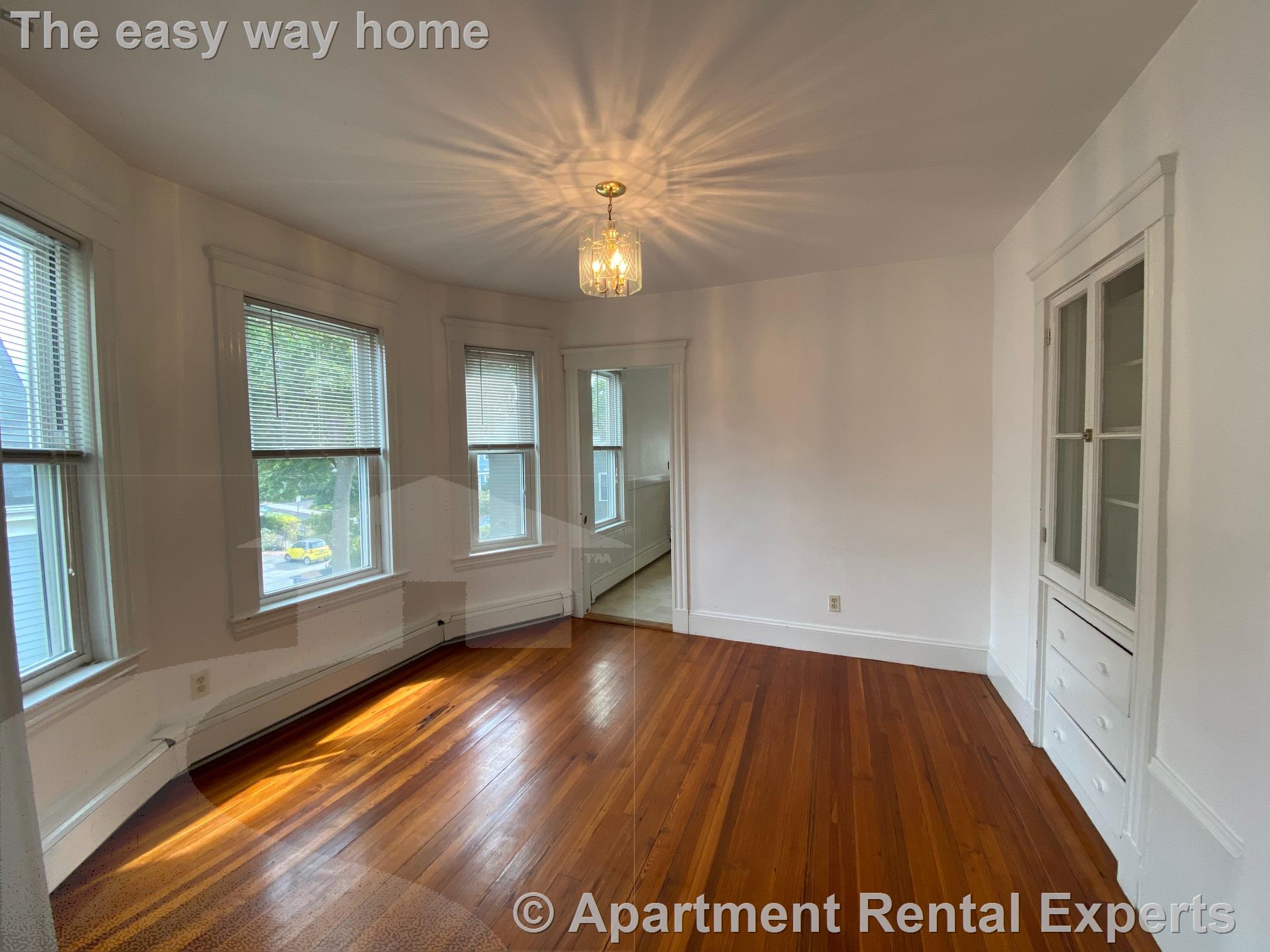 124 Garden St, Huron Village