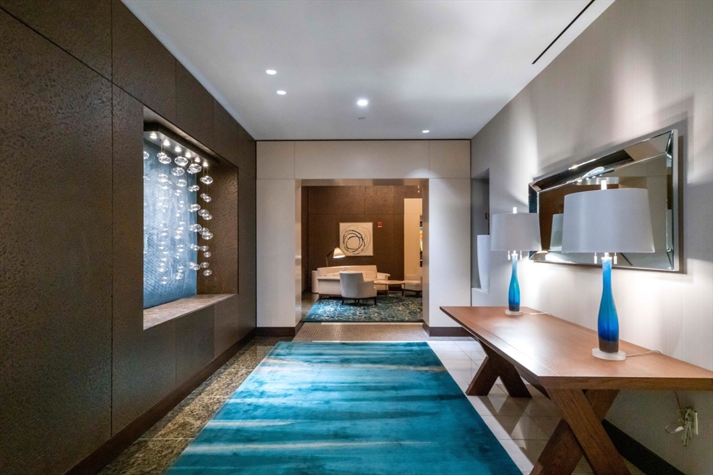 500 Atlantic Ave, Waterfront