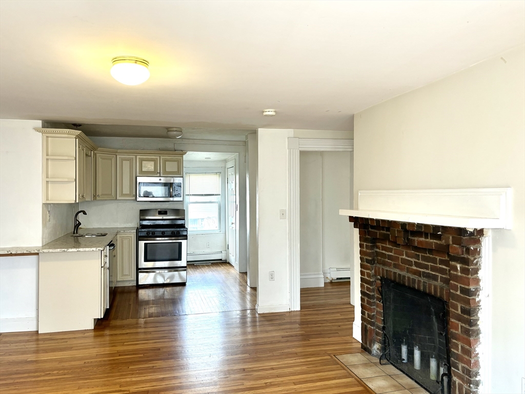 106 Washington St, Malden