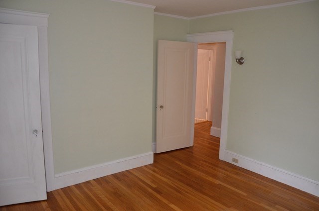 4 Harvard Rd, Belmont