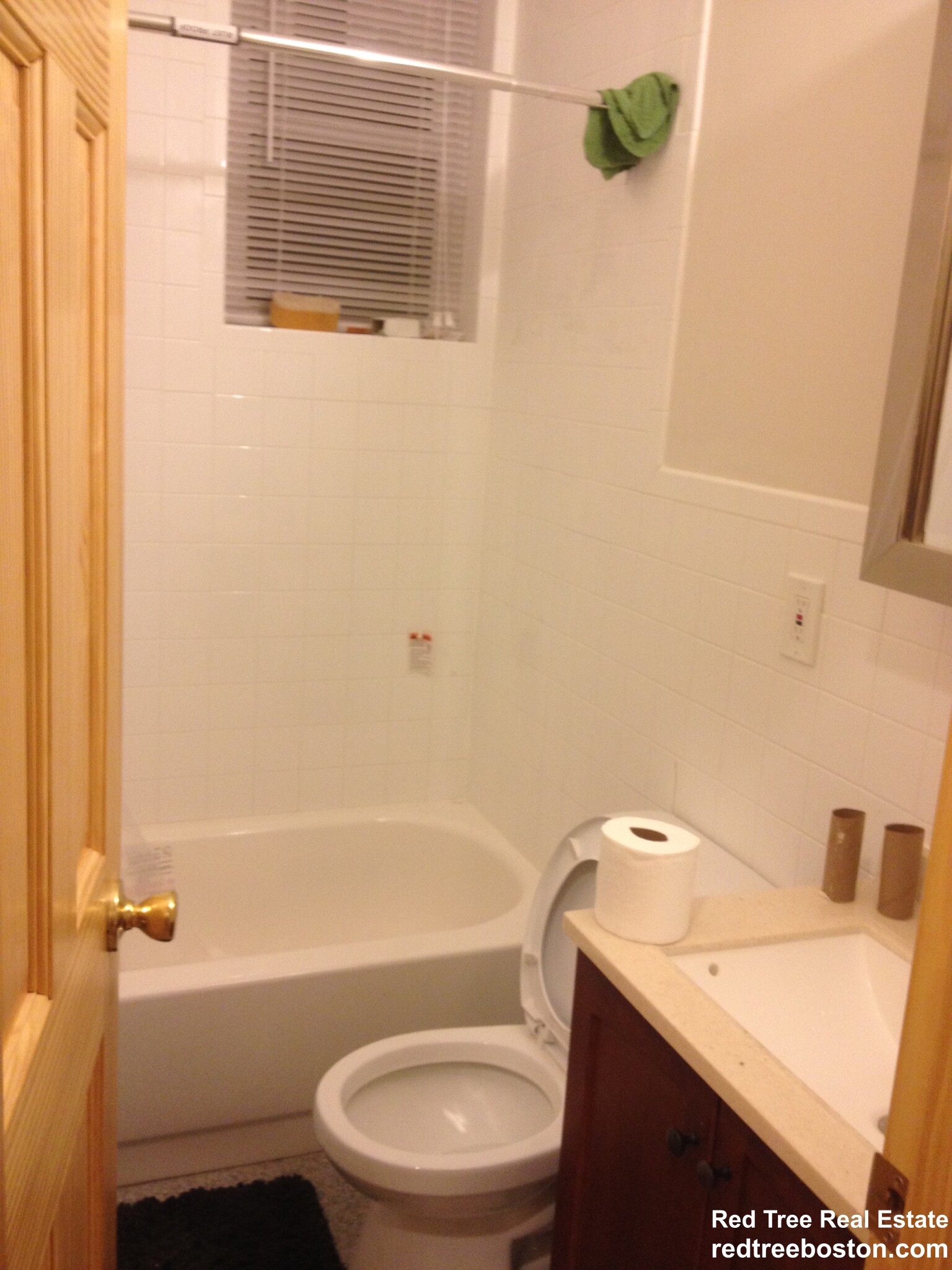 10 Moreland St, Roxbury