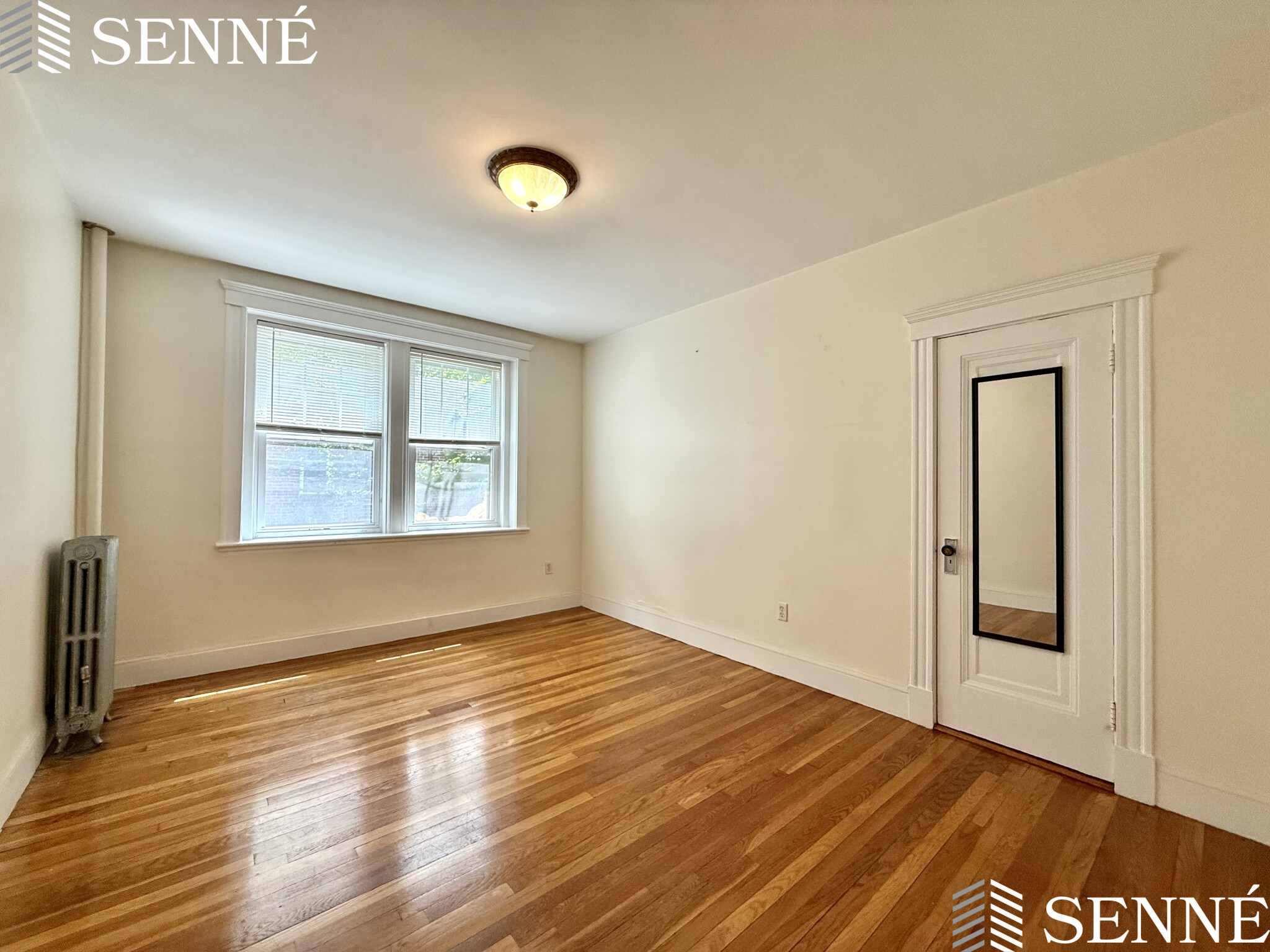 1697 Cambridge St, Mid-Cambridge