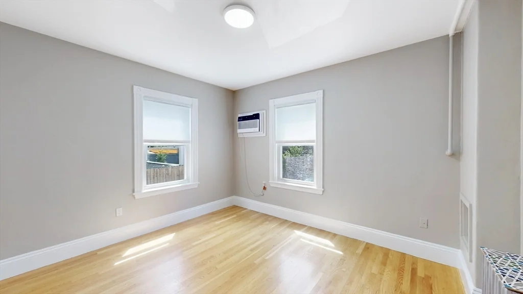 50 Beacon St, Union Square