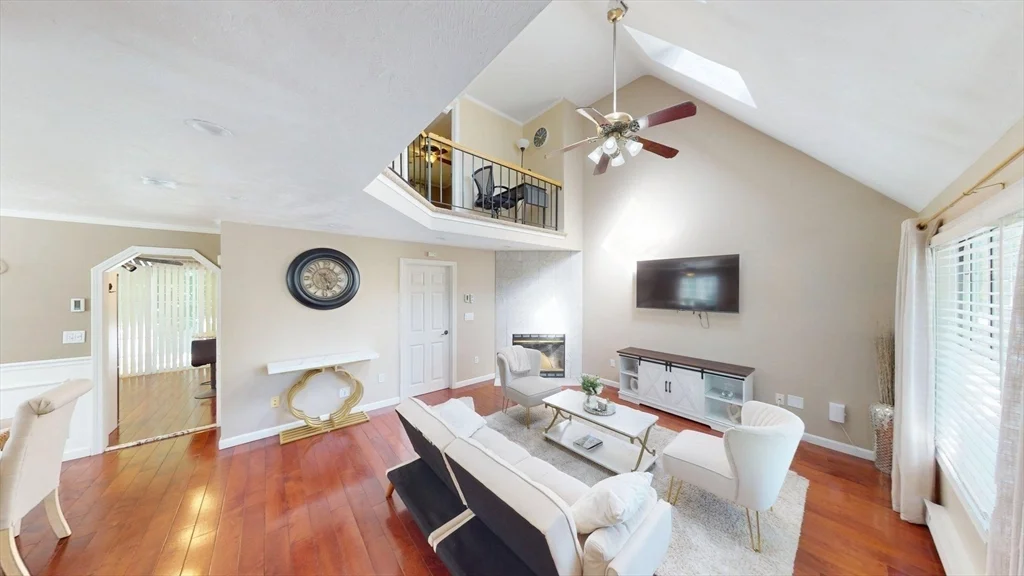1 Jonathan Cir, Worcester