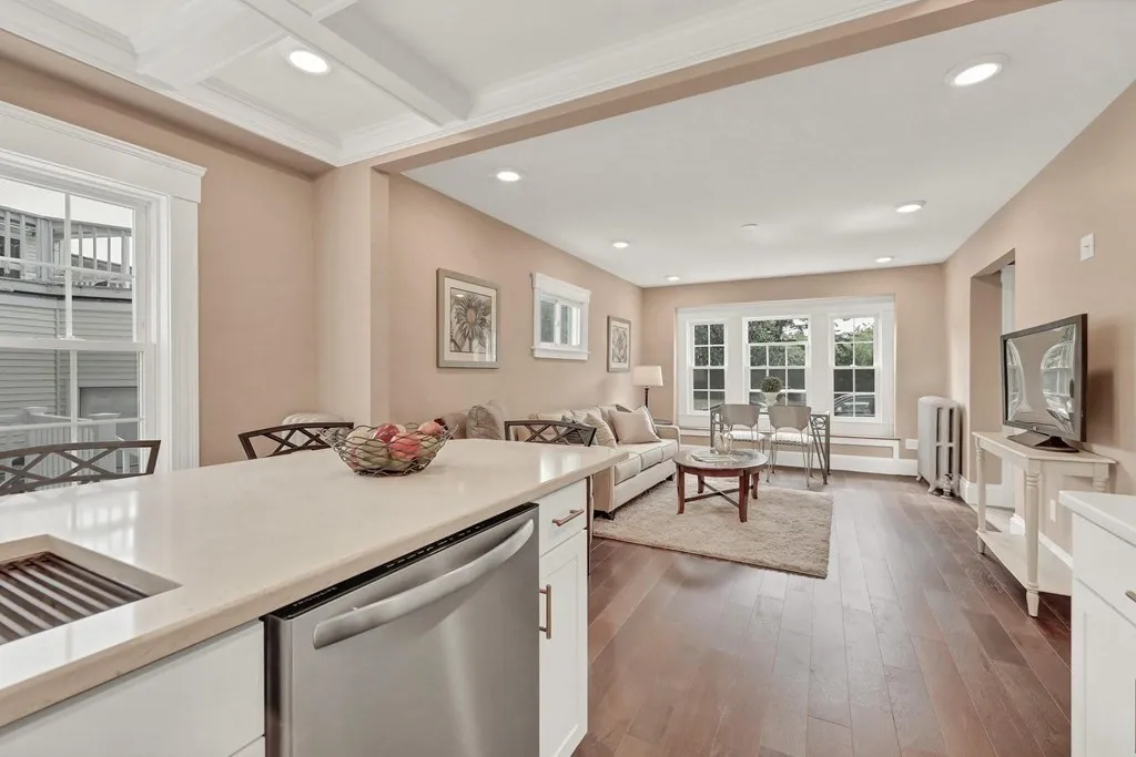 1540 Mystic Valley Pkwa, West Medford