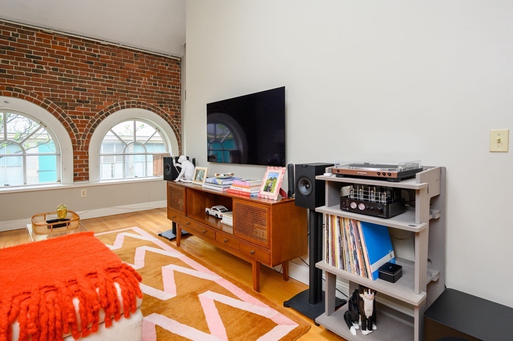 106 13th St, Charlestown