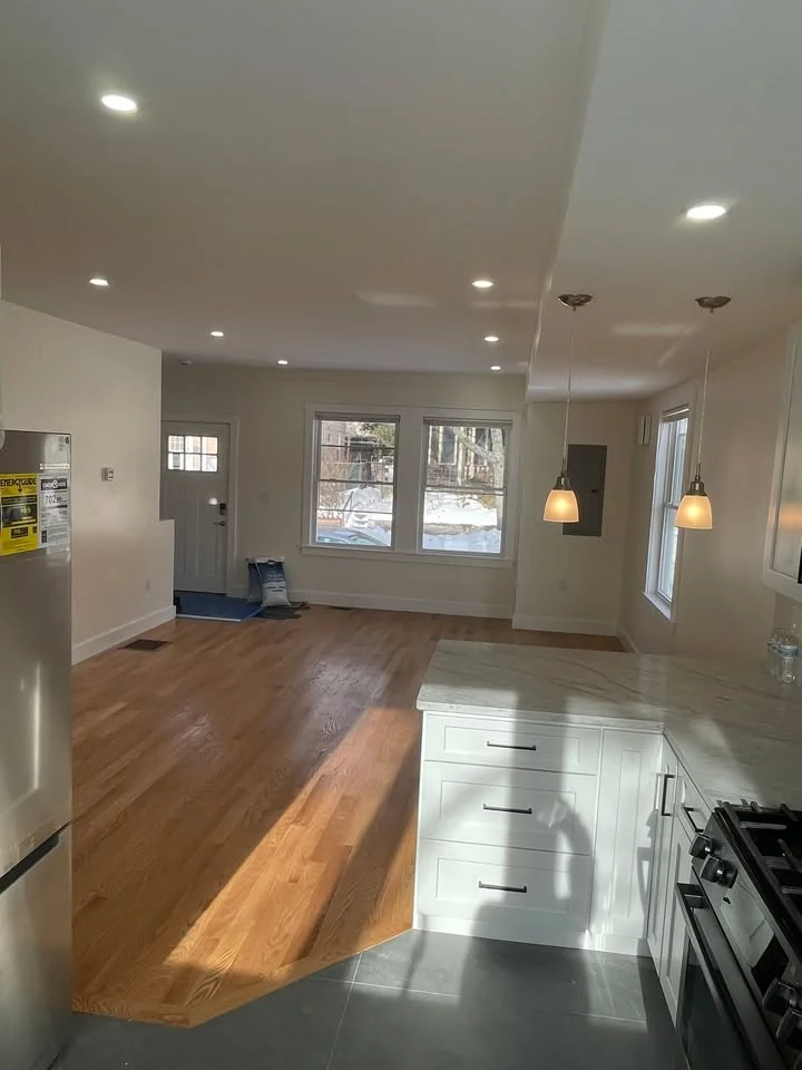 38 Vernon St, Magoun Square