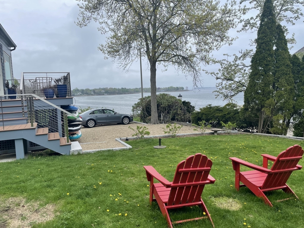 33 Lothrop St, Beverly