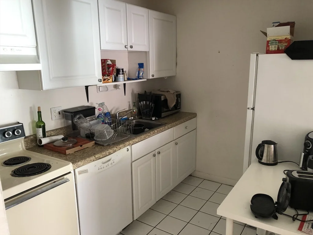 1027 Commonwealth Ave, Allston