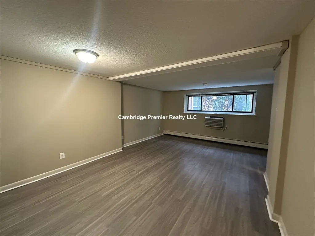 375 Harvard St, Mid-Cambridge