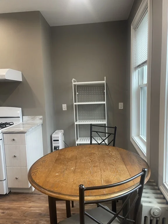 628 East 3rd St, South Boston